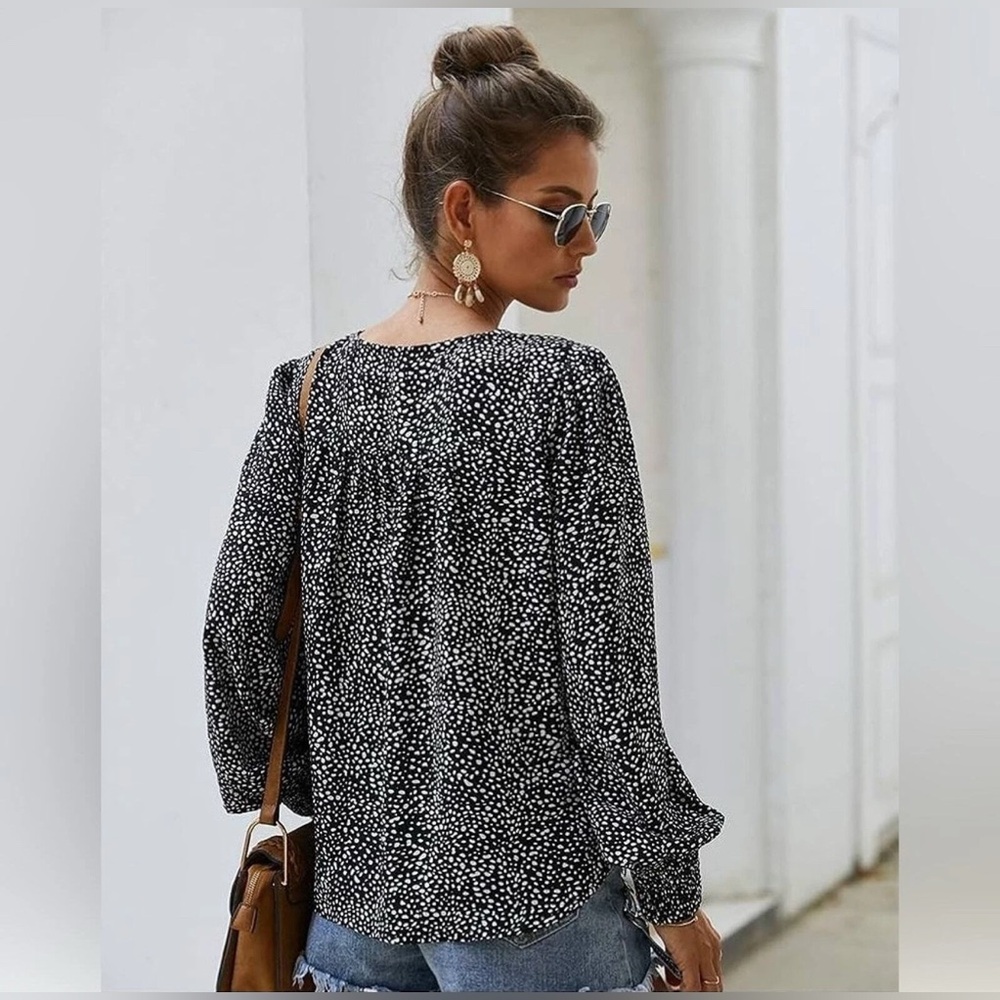 Adrianna Papell Black and White Patterned Long Sleeve Pleated Blouse NWT Size:XL